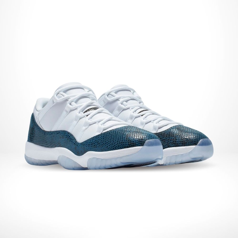 Air Jordan 11 Retro Low Navy Snakeskin LE
