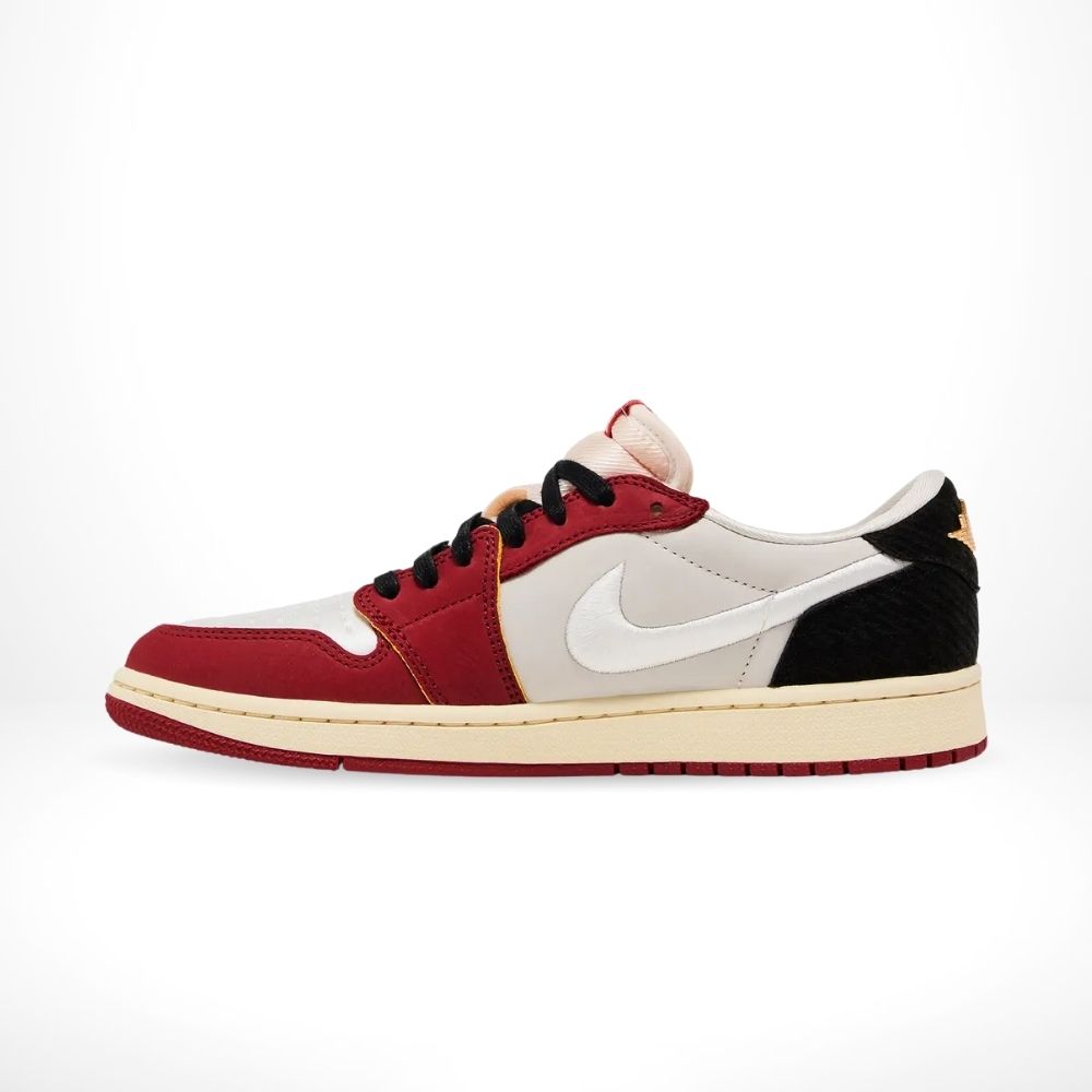 Jordan 1 Retro Low OG Trophy Room Rookie Card Home