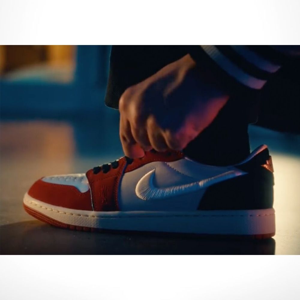 Jordan 1 Retro Low OG Trophy Room Rookie Card Home