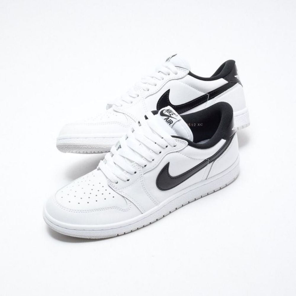 Air Jordan 1 Low Metallic Black